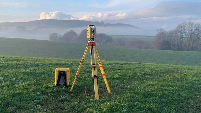 نقشه برداری زمینی نقشه برداری زمینی